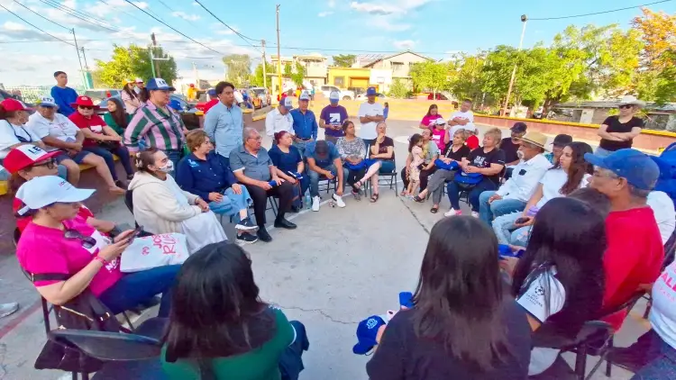 Fortalece propuesta de trabajo Lety Amparano