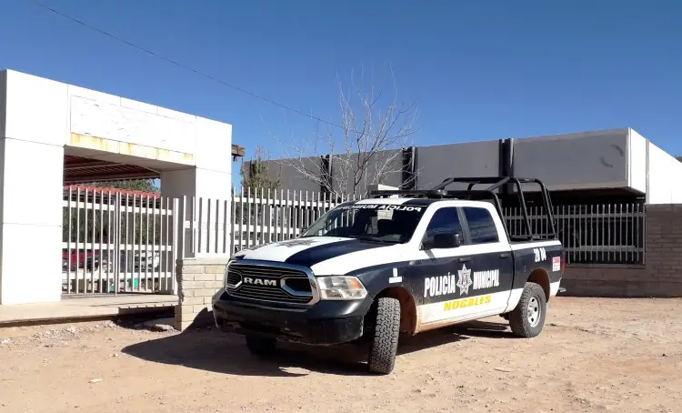Denuncian daños en escuela de colonia Nuevo Nogales