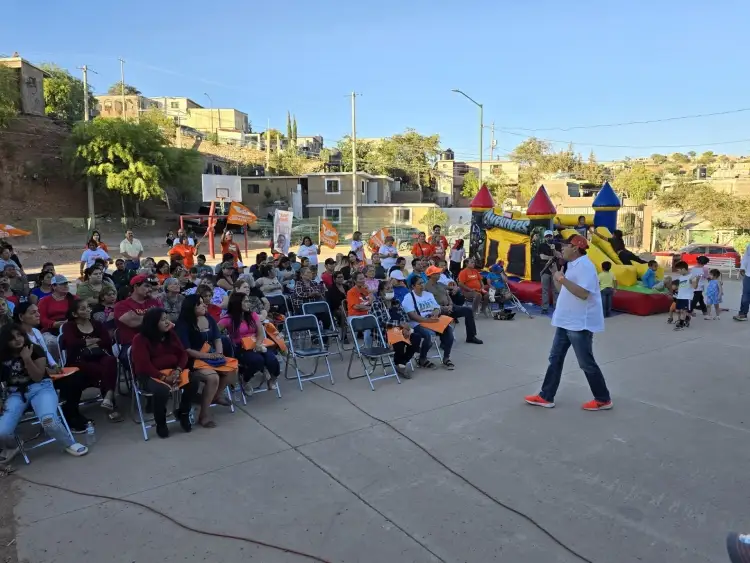 Manuel Hopkins llama a los nogalenses a votar por el cambio este 2 de junio
