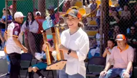 Intensifica Ivonne Ruiz actividades en la recta final de su campaña