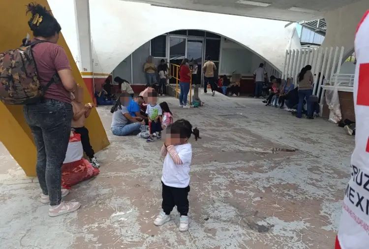 Aumenta flujo de migrantes deportados; hay muchos más niños