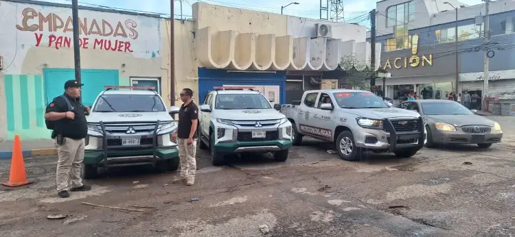 Autoridades realizan revisan daños por tormenta en Nogales