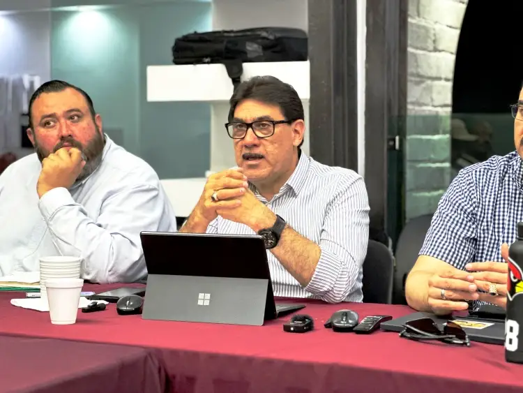 Analiza Alcalde cambios en dependencias