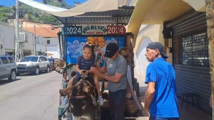 Remplazarán a burrito por figura de fibra de vidrio