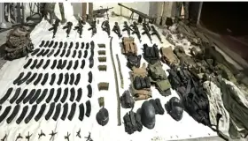 Aseguran autoridades arsenal y vehículos en Pitiquito y Tubutama