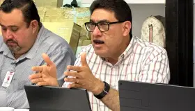 Inician pruebas de conexión de agua en la San Miguel