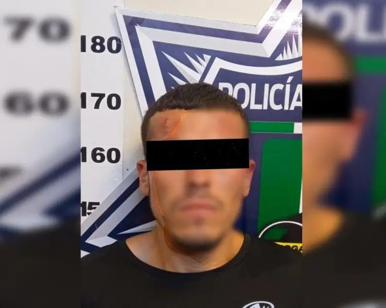 Arrestado por presuntamente intentar robarse un tinaco