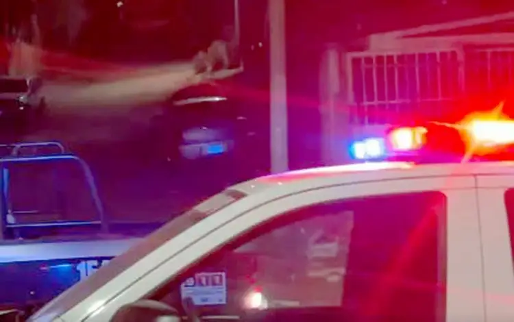 Lo acuchilla su esposa por ingerir alcohol; pide ayuda a la Cruz Roja