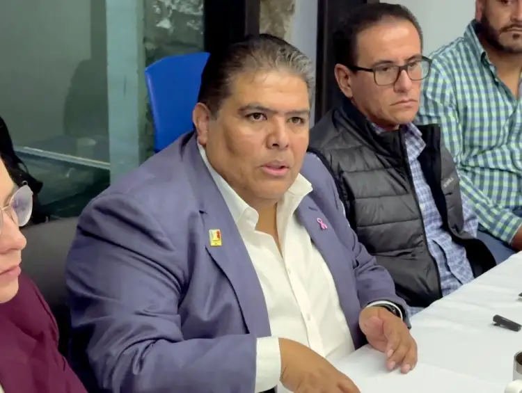 Sigue combate contra casas abandonadas