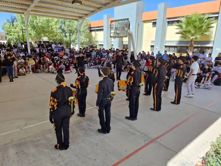 Cierra Cobach festividades de aniversario con festival musical