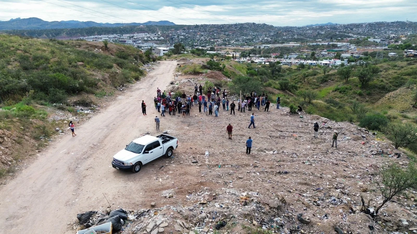 Desalojan invasión en Nogales entre colonias Pueblitos y Flores Magón