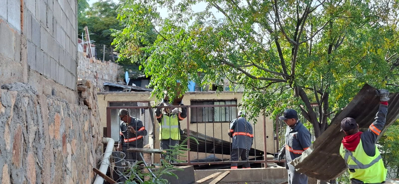 Llevan “Sabarriendo” a la colonia Félix Peñalosa