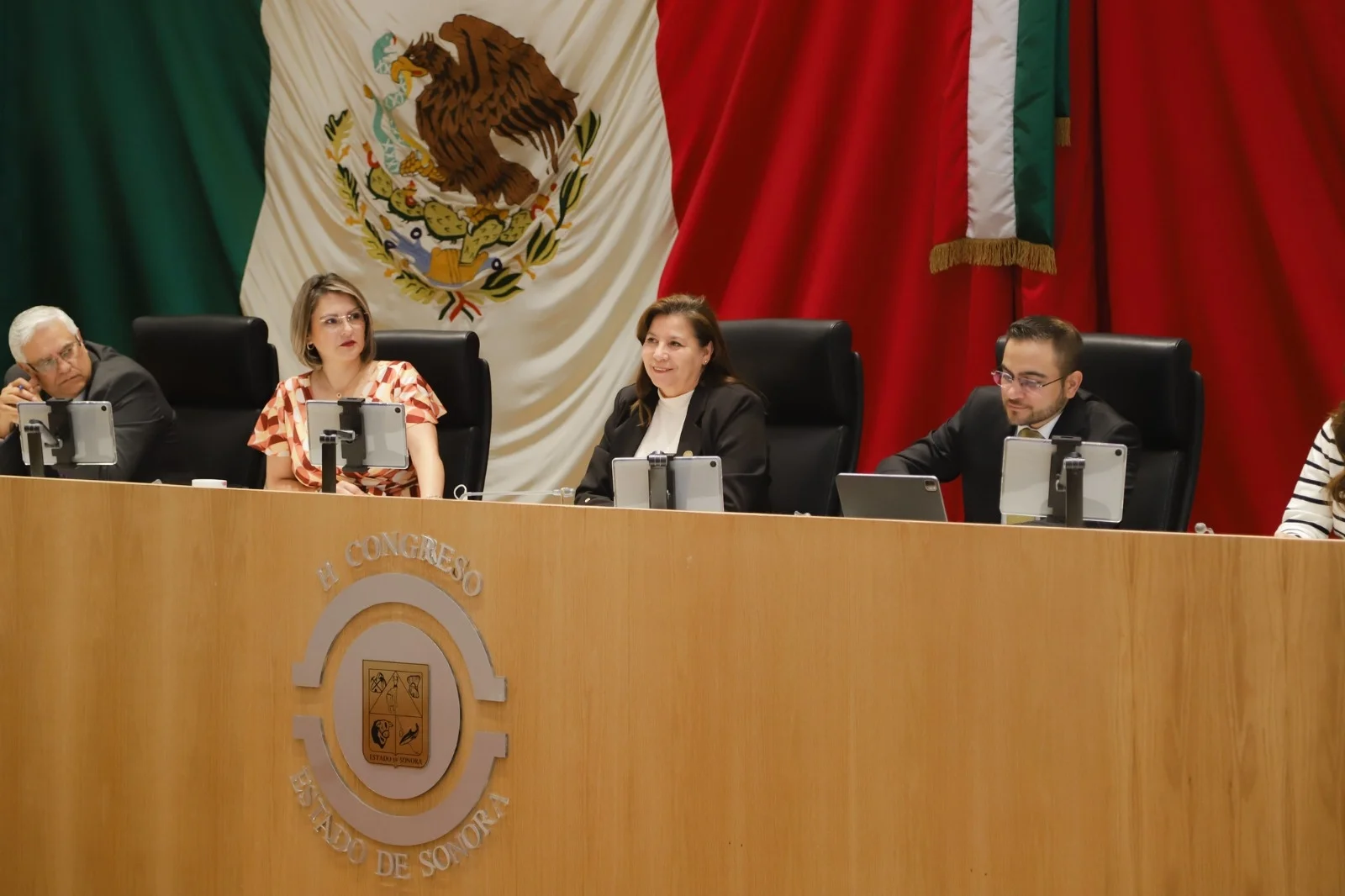 Congreso de Sonora turna iniciativas