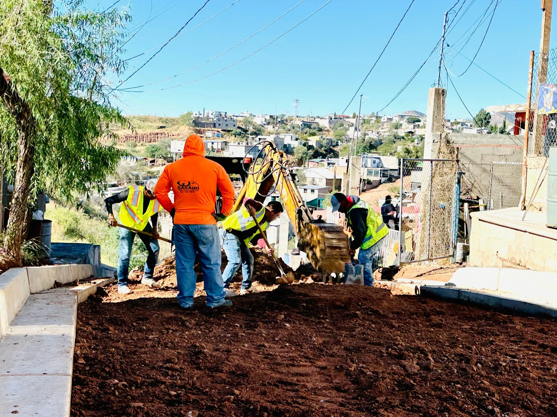 Transforman calle Los Chinantecos