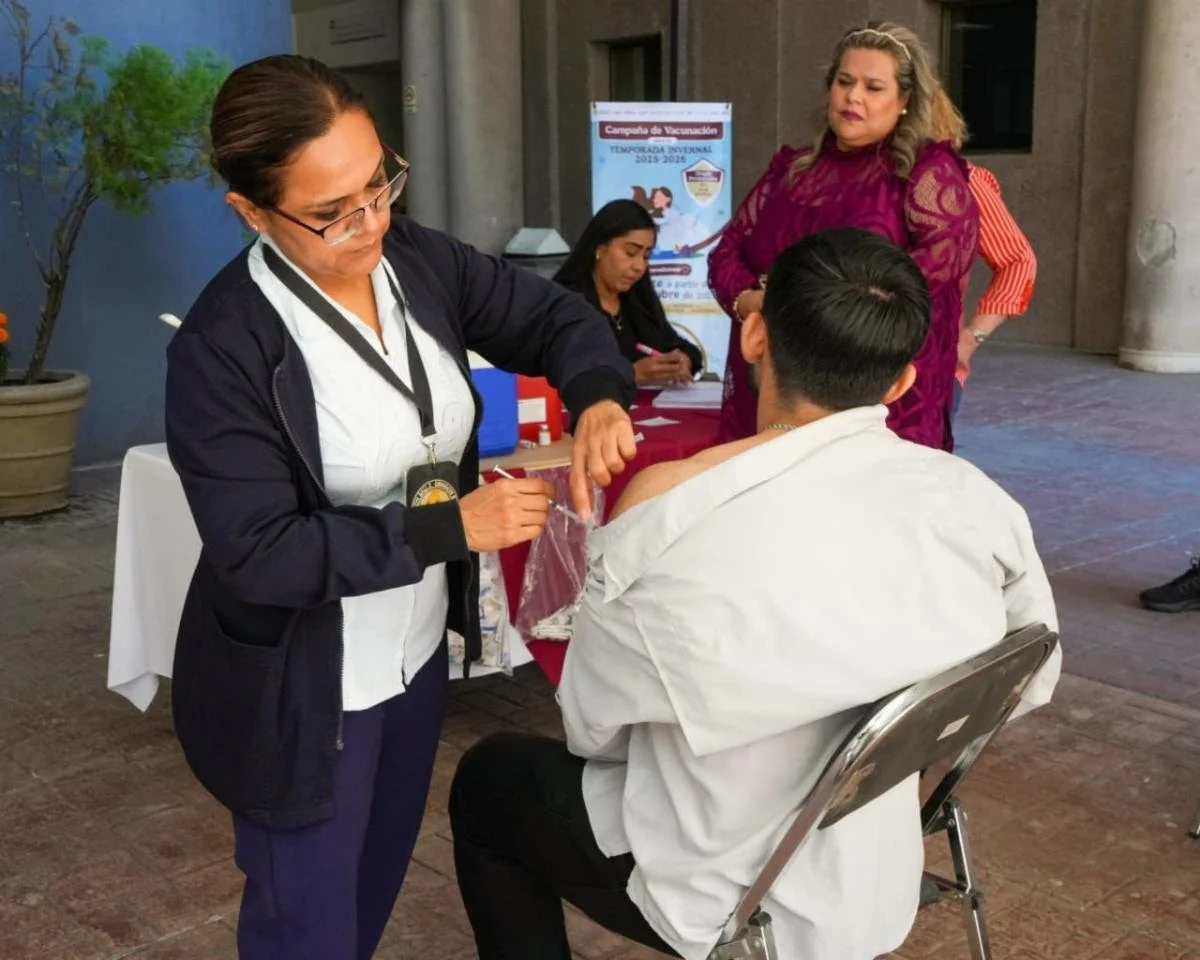 Arranca campaña invernal de vacunación con Macrocentro en Hermosillo