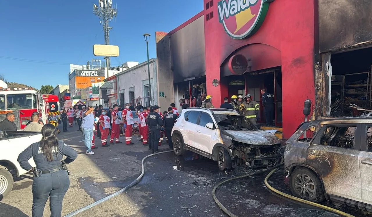 Fiscalía identifica documentación falsa en investigación del incendio de Waldo’s Hermosillo