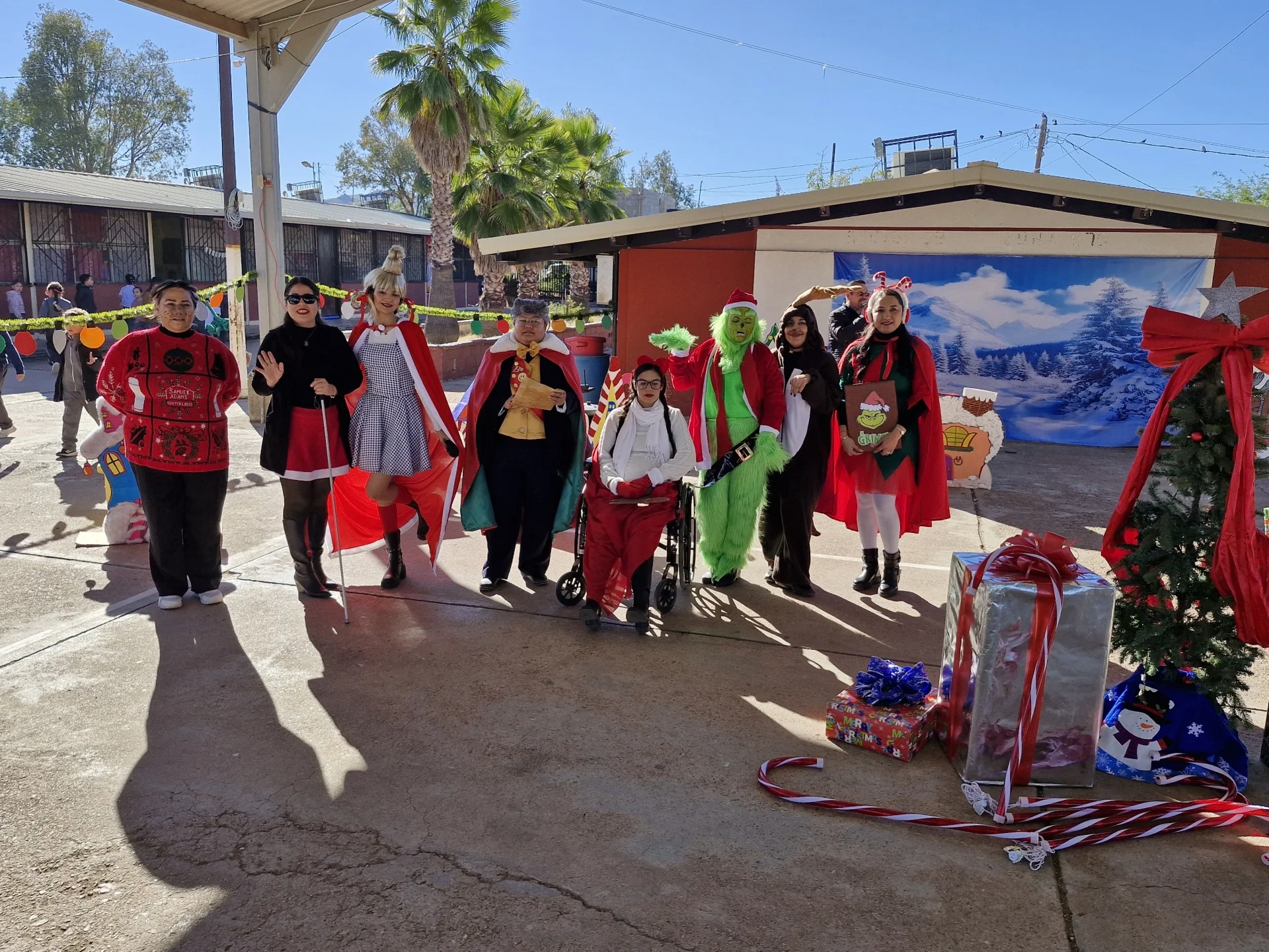 USAER 54 promueve la inclusión con obra navideña en la primaria Belisario Domínguez