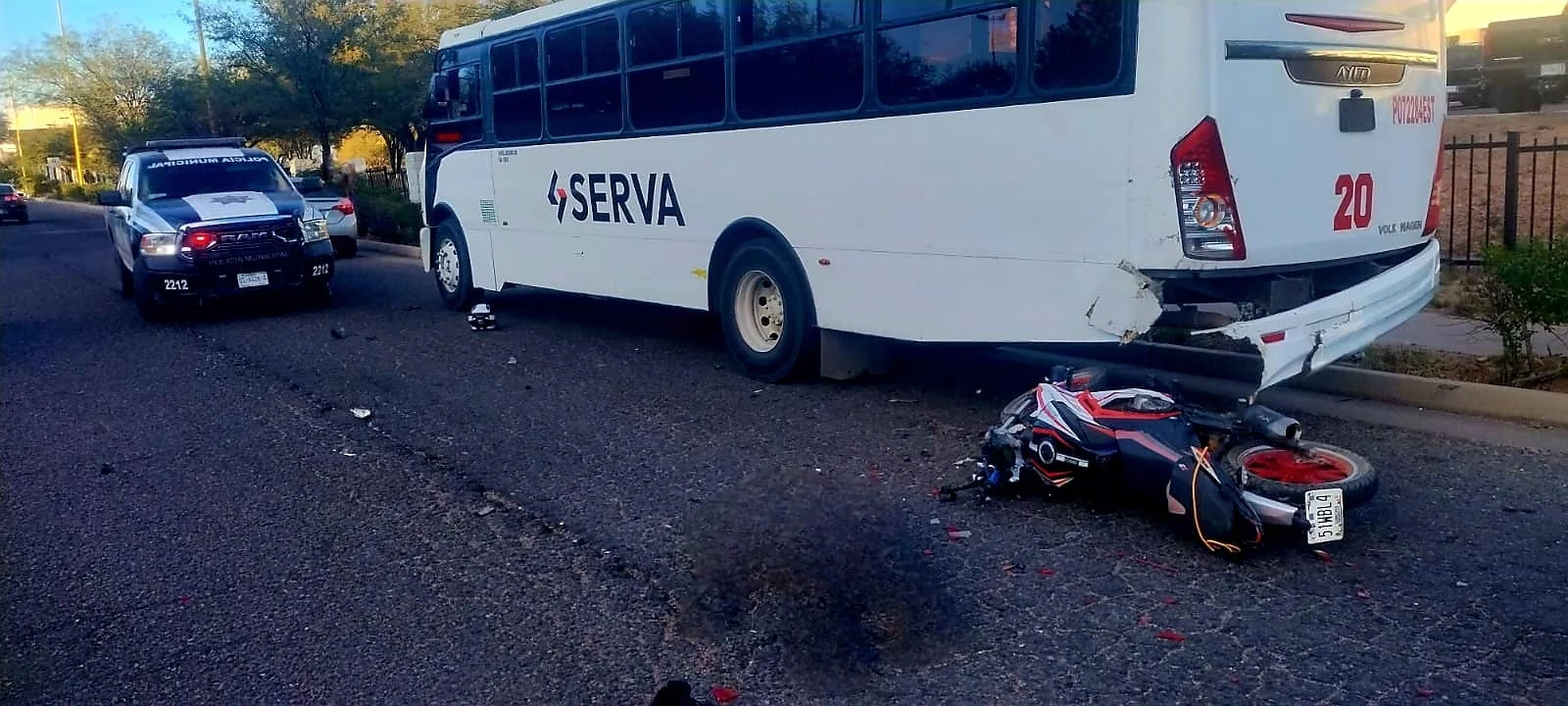 Fatal accidente en Nuevo Nogales: motociclista pierde la vida al estrellarse contra camión