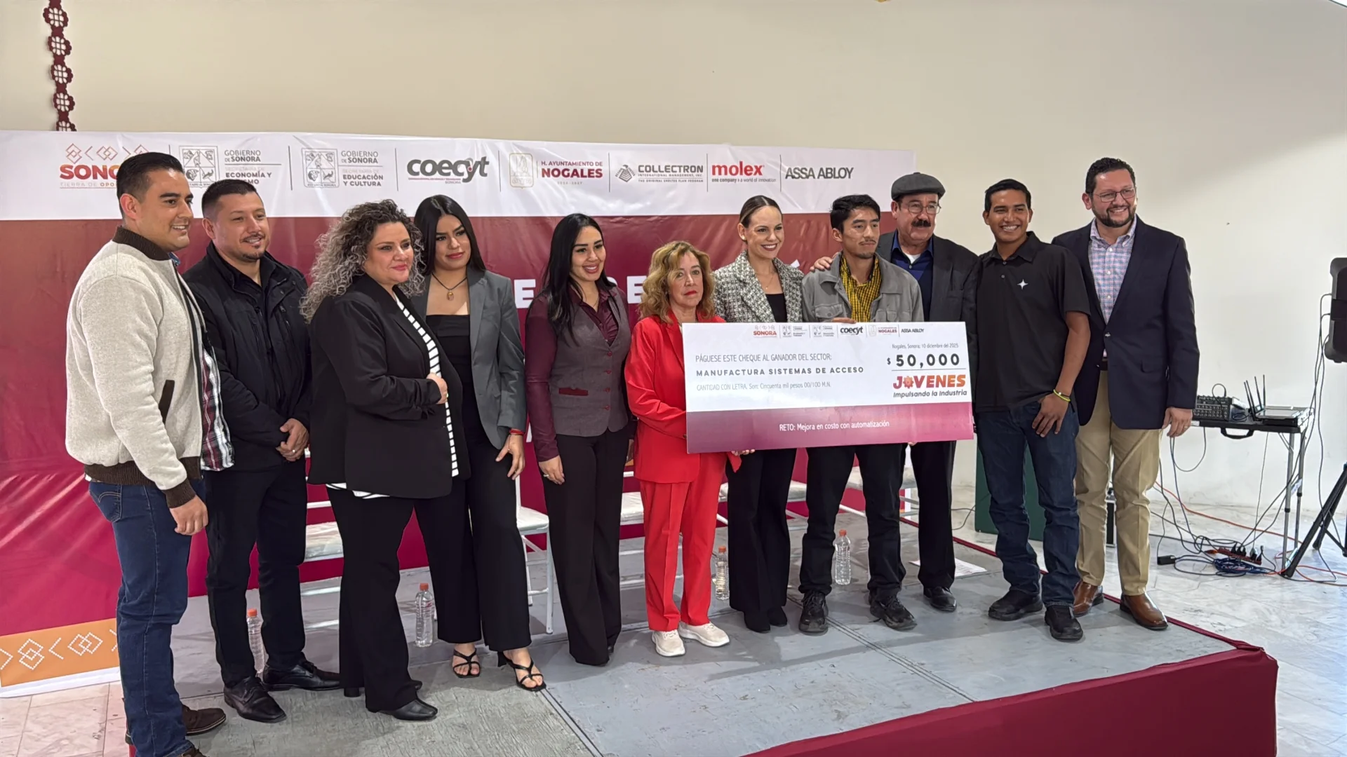 Estudiantes de Nogales destacan en programa estatal de innovación industrial
