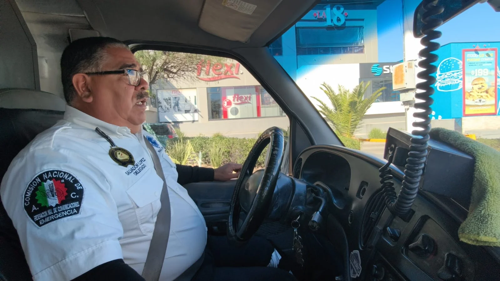 Salvador López Rosas, primer sonorense en recibir la Medalla al Mérito de la CNE