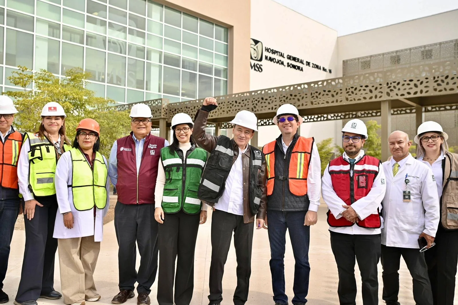 Impulsa Durazo salud, servicios e infraestructura para familias del Mayo