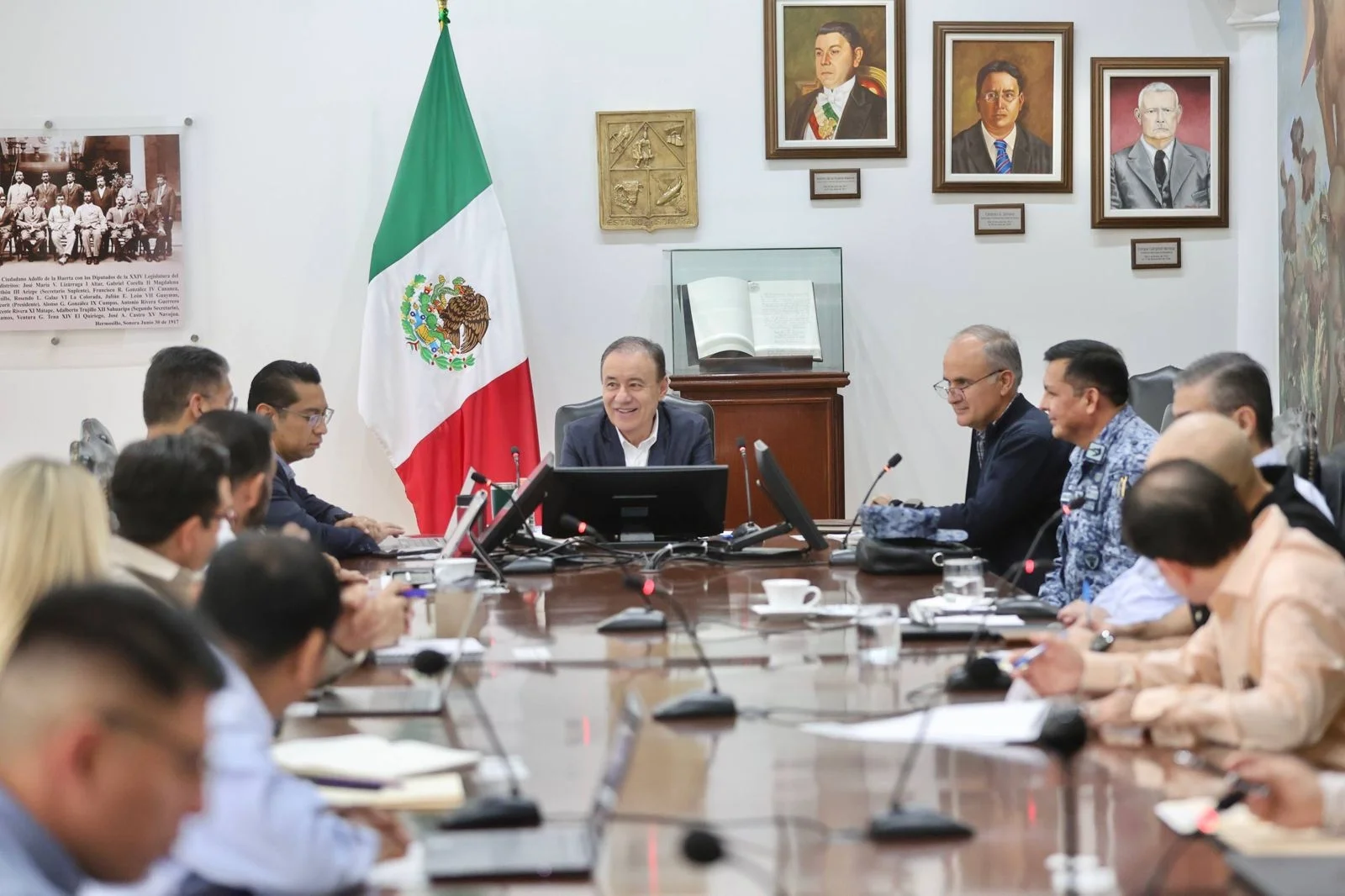 Operativos de seguridad dejan 196 detenidos y millonario decomiso de drogas en Sonora