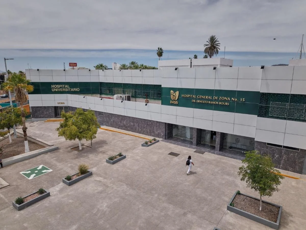 Avanza transformación del sistema de salud con Hospital Universitario y nuevo simulador clínico
