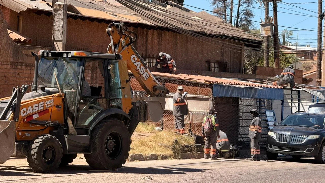 Avanza en Nogales liberación de banquetas y espacios públicos ocupados por particulares