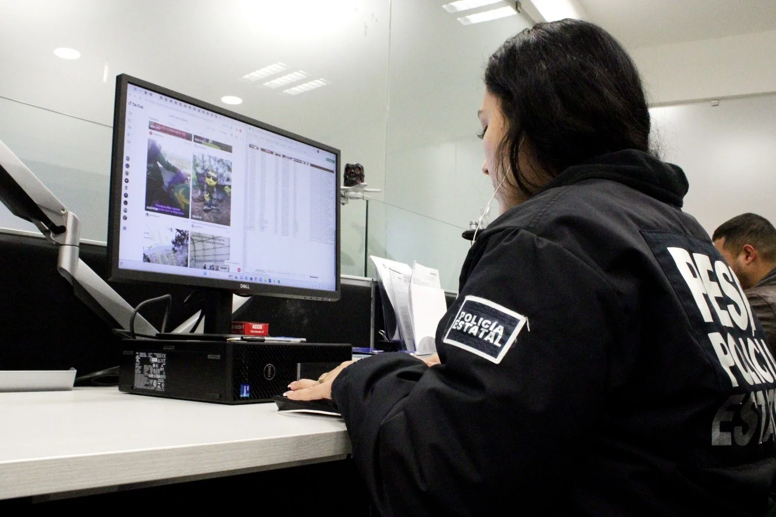 Autoridades llaman a evitar enlaces sospechosos y compras fuera de plataformas oficiales en línea