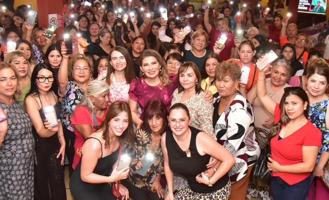 Desde Nogales, Lorenia Valles destaca liderazgo femenino y convoca a defender la transformación en Sonora