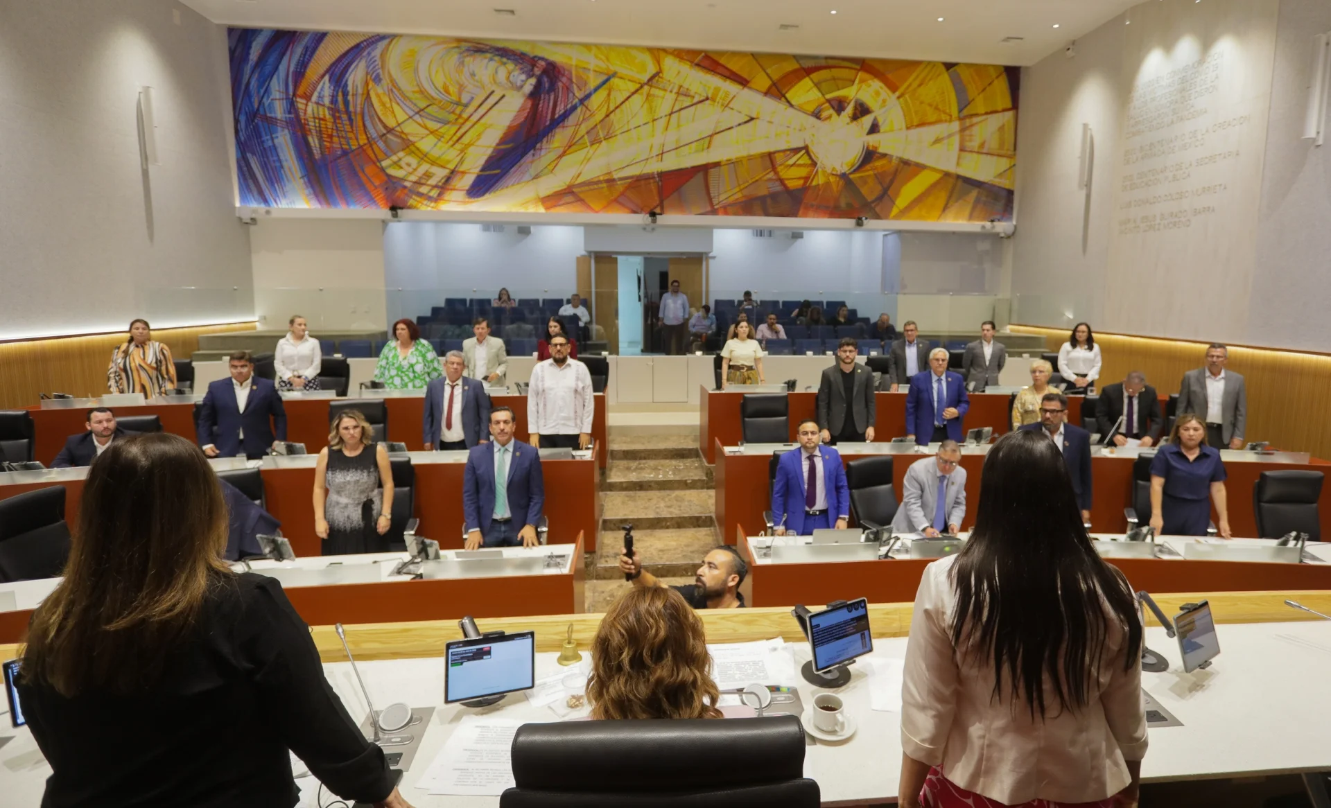 Suspenden temporalmente mandato de regidora del Ayuntamiento de Nogales