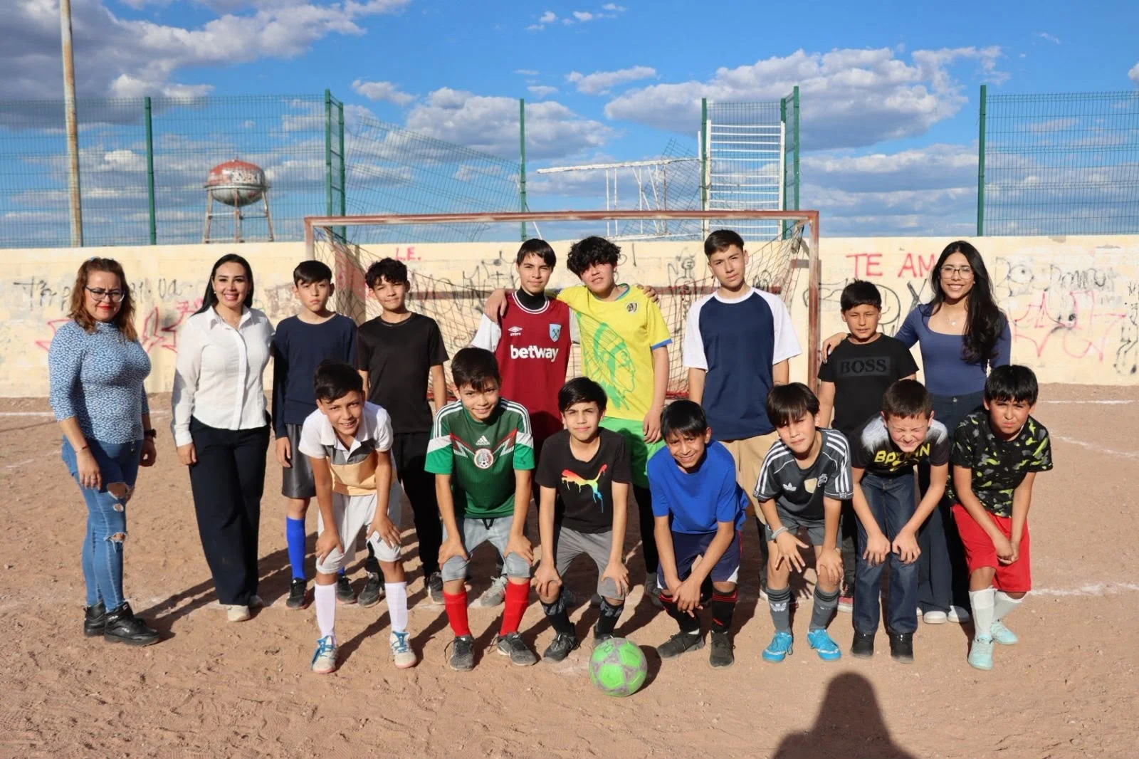 Angélica Burgos impulsa jornada de salud y bienestar para jóvenes en La Mesa