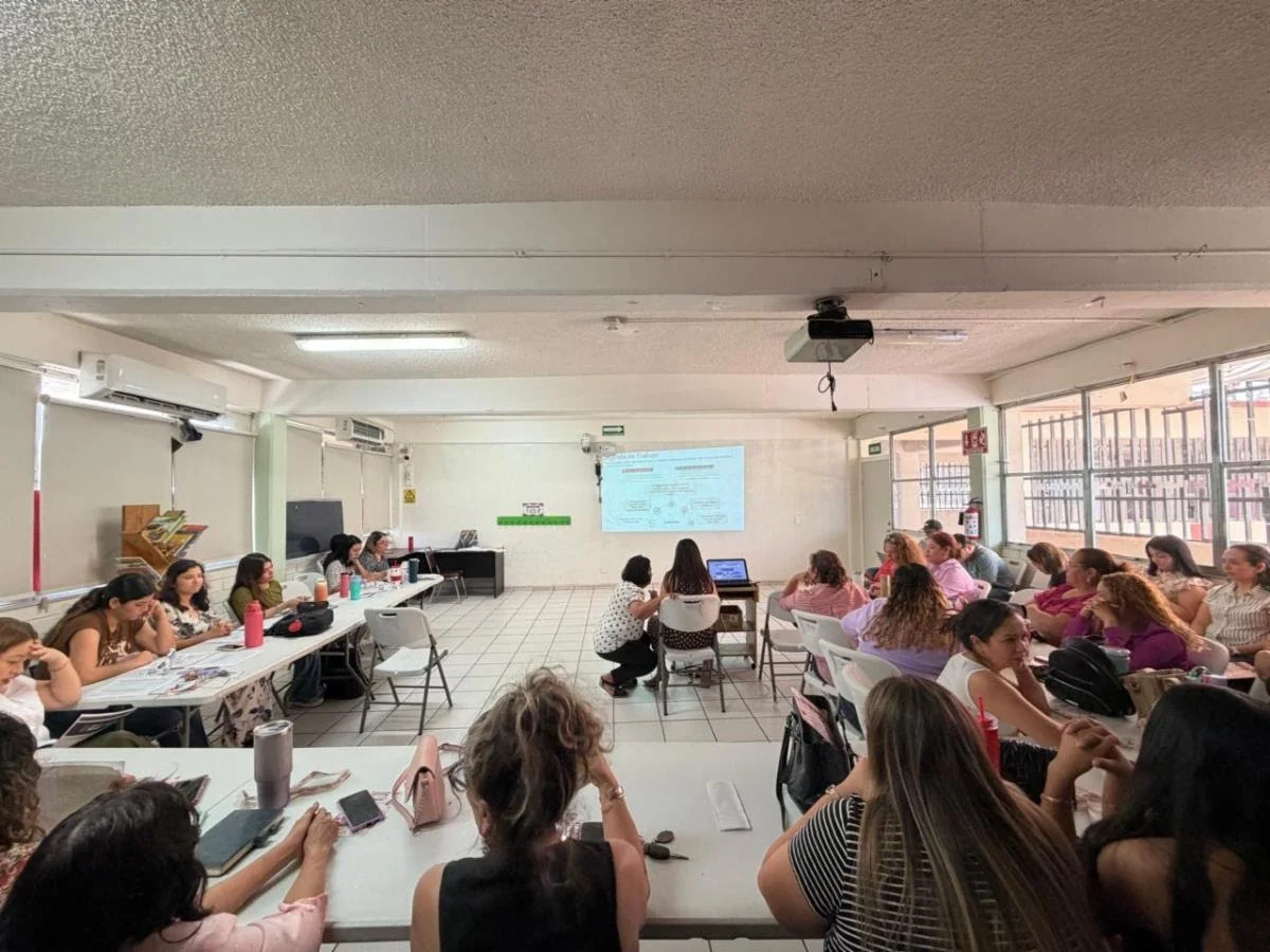 Docentes de Sonora retoman labores rumbo al inicio del ciclo escolar 2026-2027