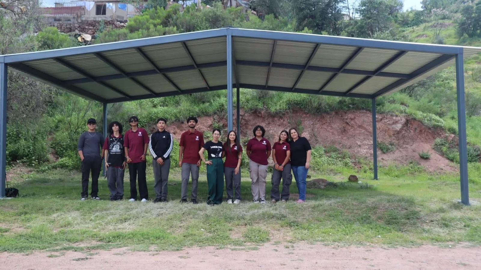 Deja Sociedad de Alumnos nuevo espacio recreativo en la Preparatoria Municipal