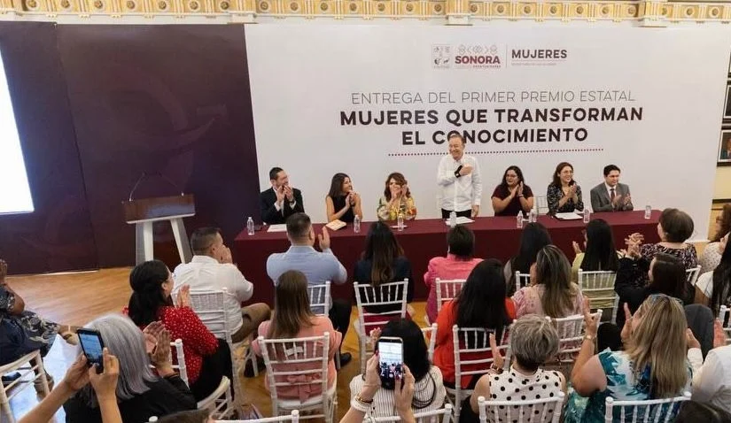 Premian por primera vez a mujeres que transforman el conocimiento en Sonora