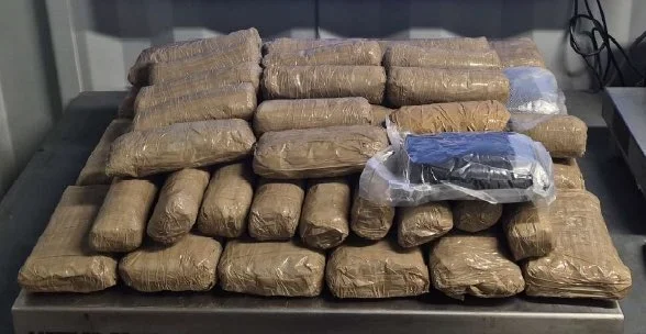 CBP decomisa casi un millón de pastillas de fentanilo en Nogales