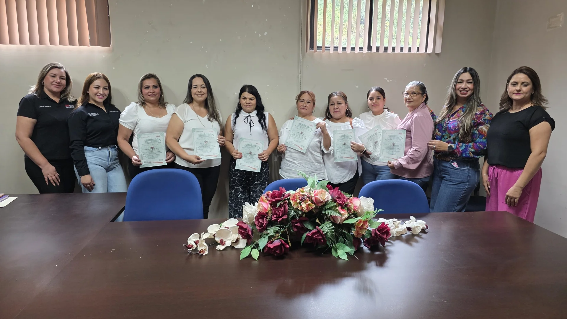 INM e ICATSON certifican a 11 mujeres en elaboración de jabones