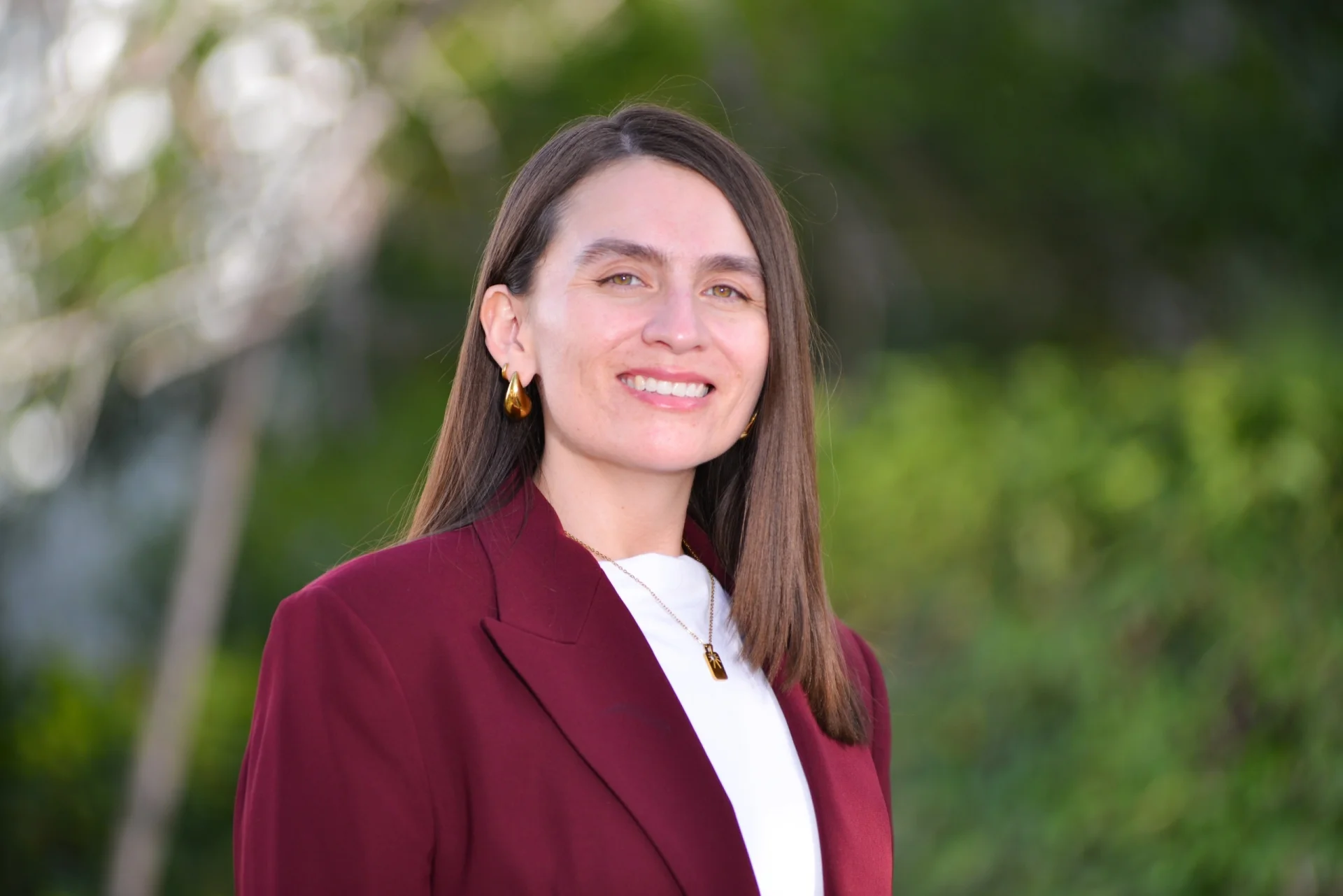Julia Huerta plantea fortalecer programas sociales y llevar la Transformación a las colonias de Nogales