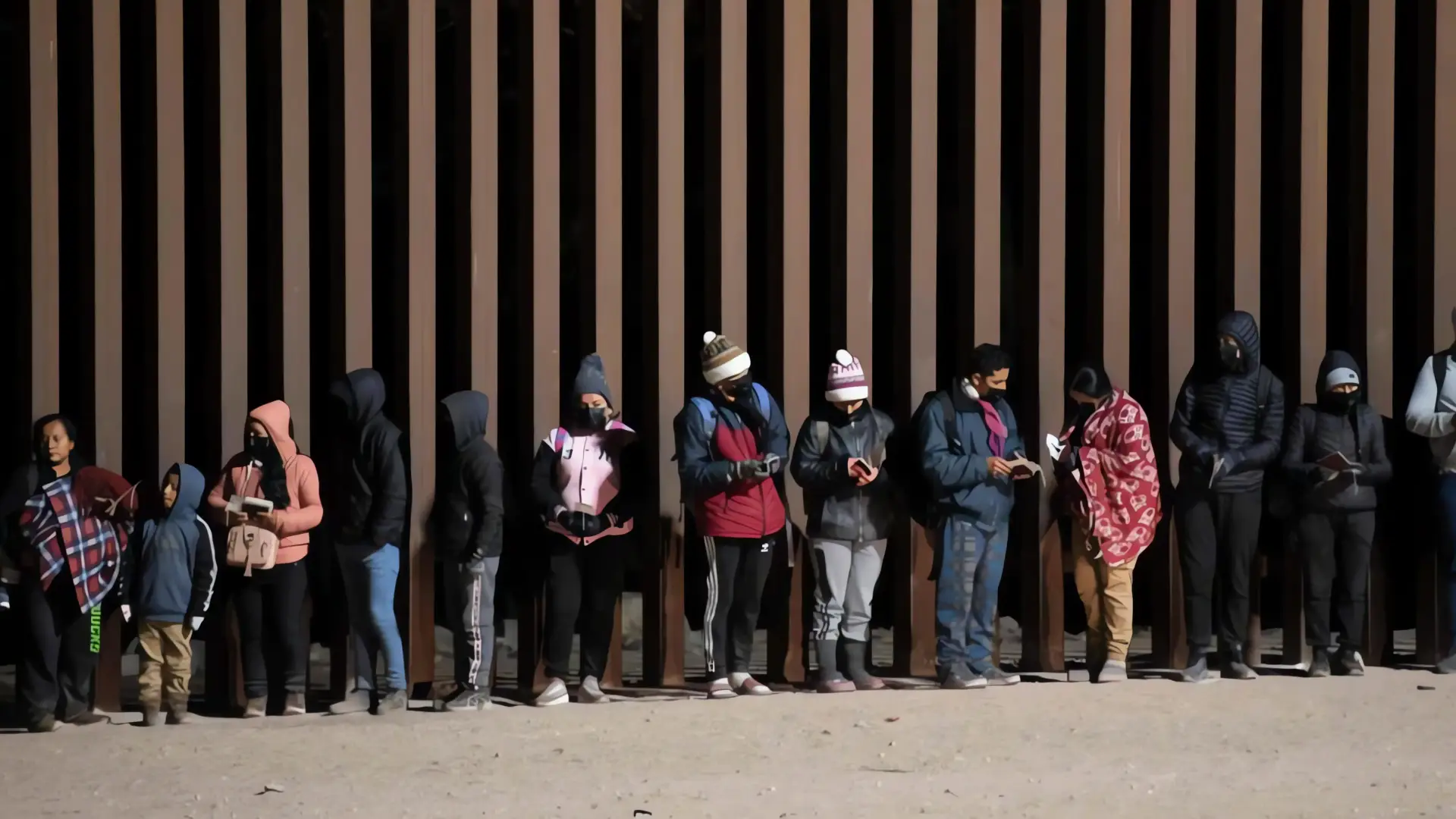 Trump condiciona apoyo a refugios fronterizos en medio de crisis migratoria
