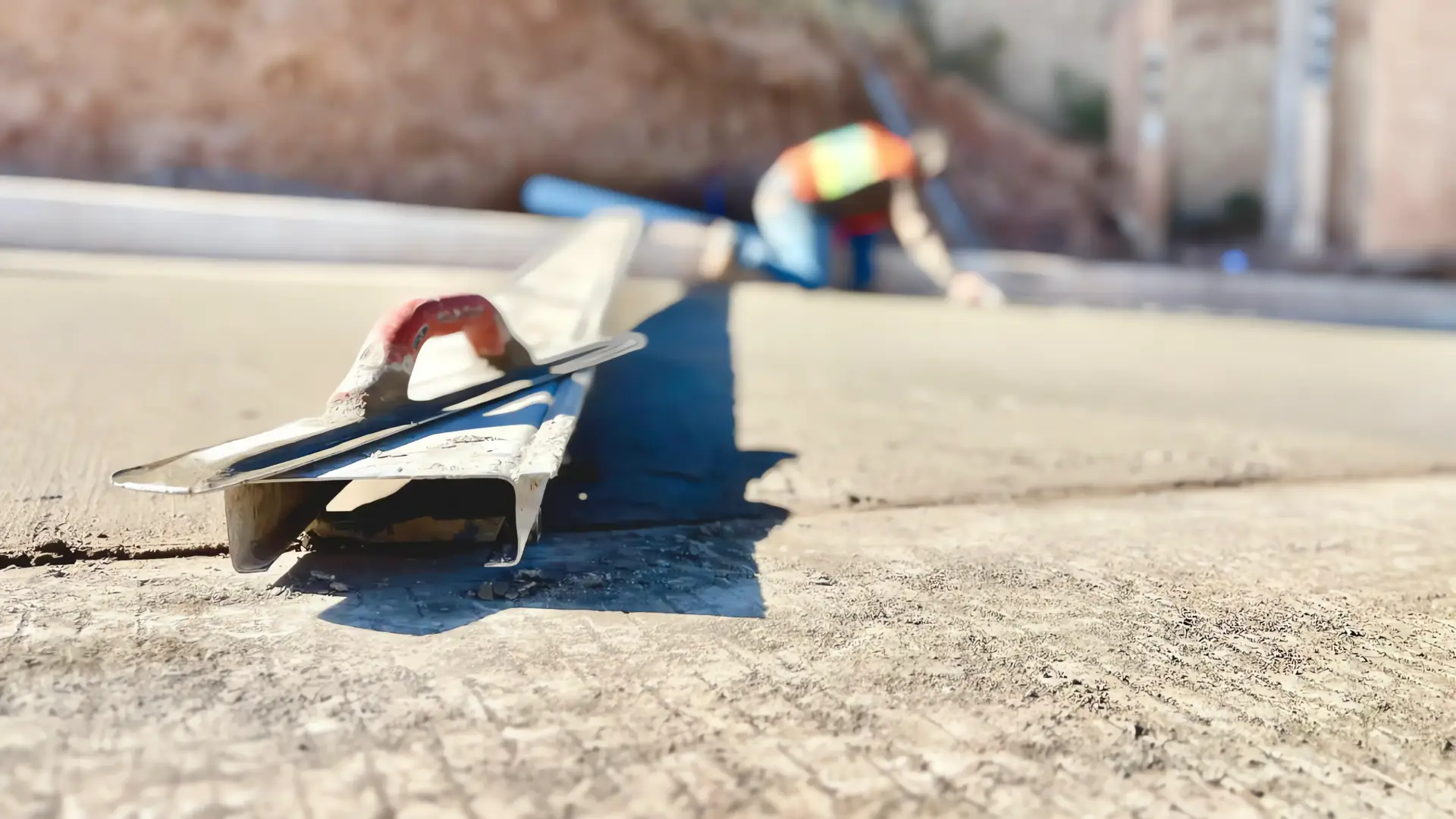 Mejoras viales en la colonia La Mesa
