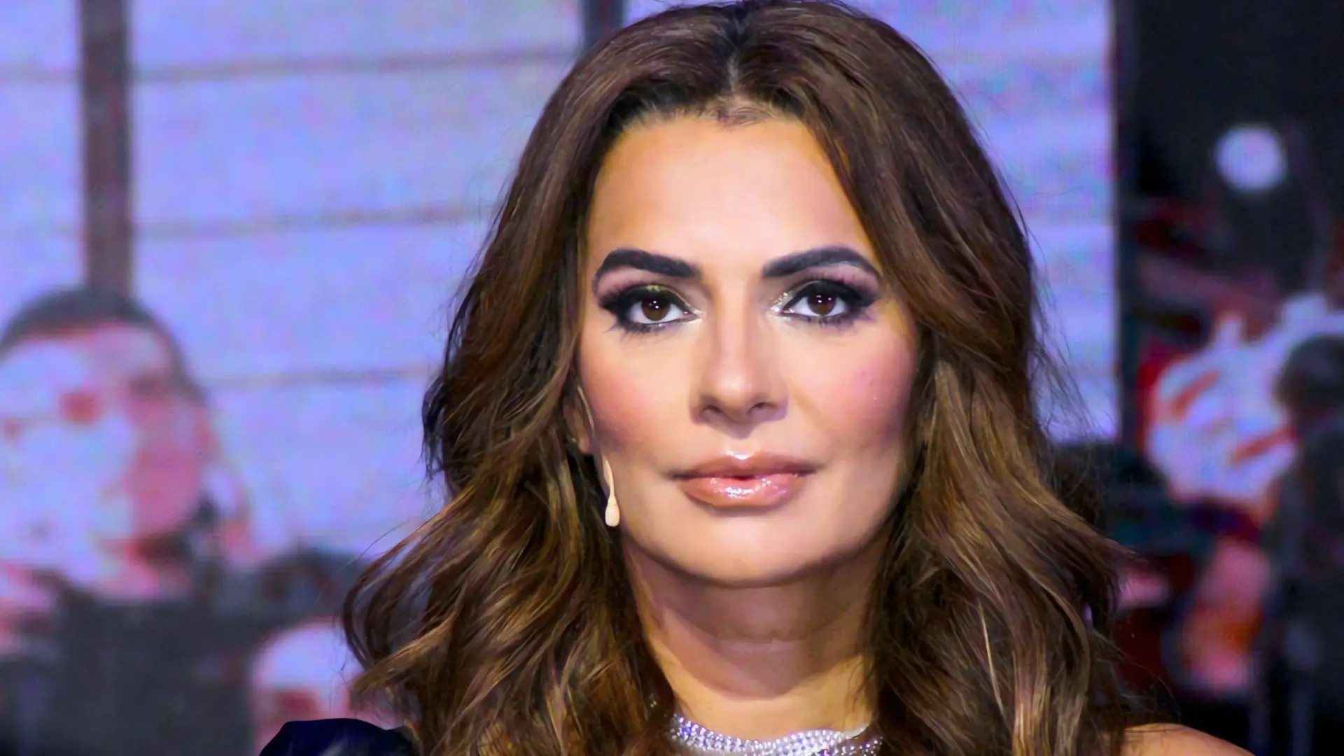 Cecilia Galliano vs. Reportera: Fuerte Controversia
