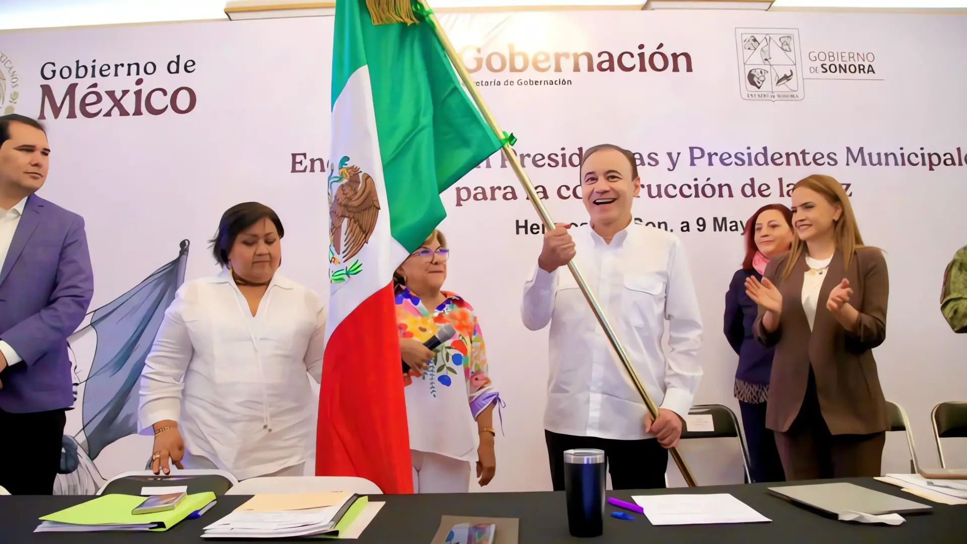 Alcaldes sonorenses se reúnen en Hermosillo
