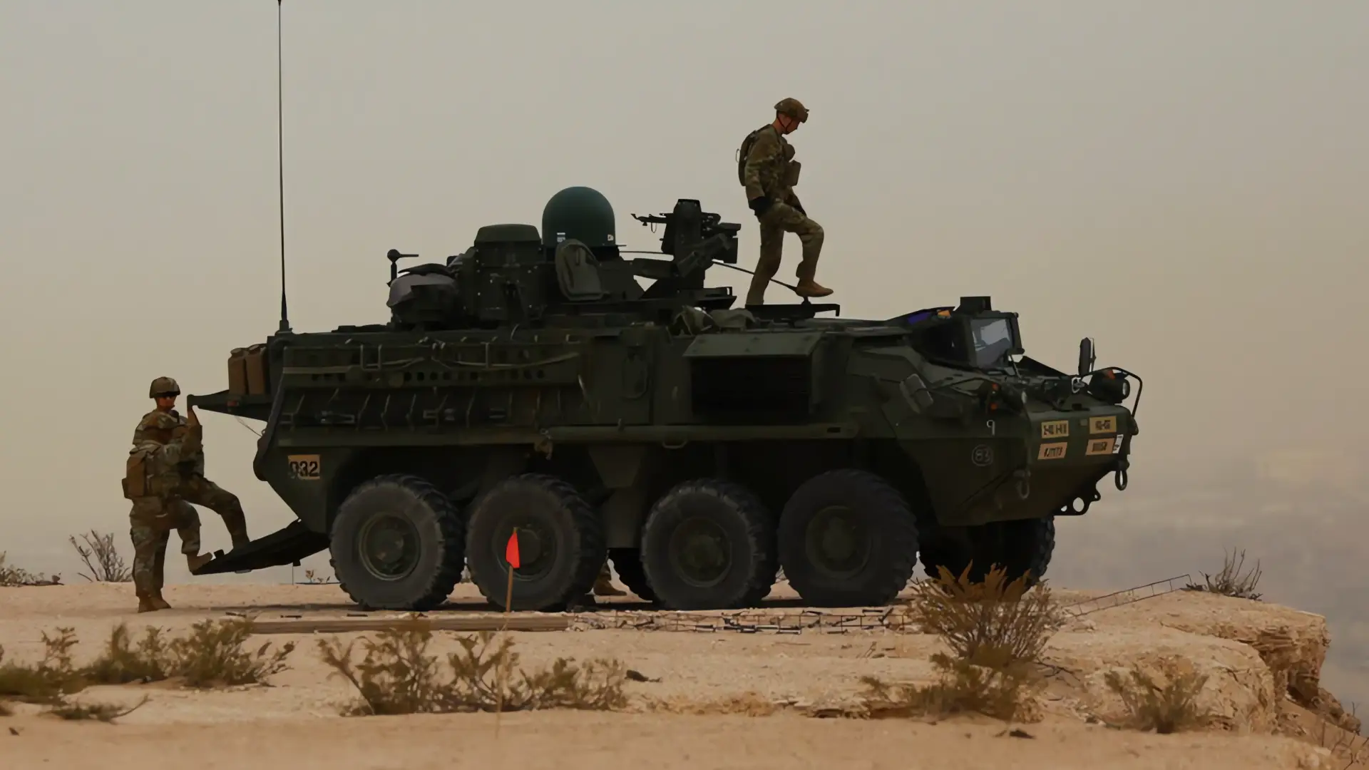 Ejército de EUA refuerza seguridad fronteriza en Nogales, Arizona
