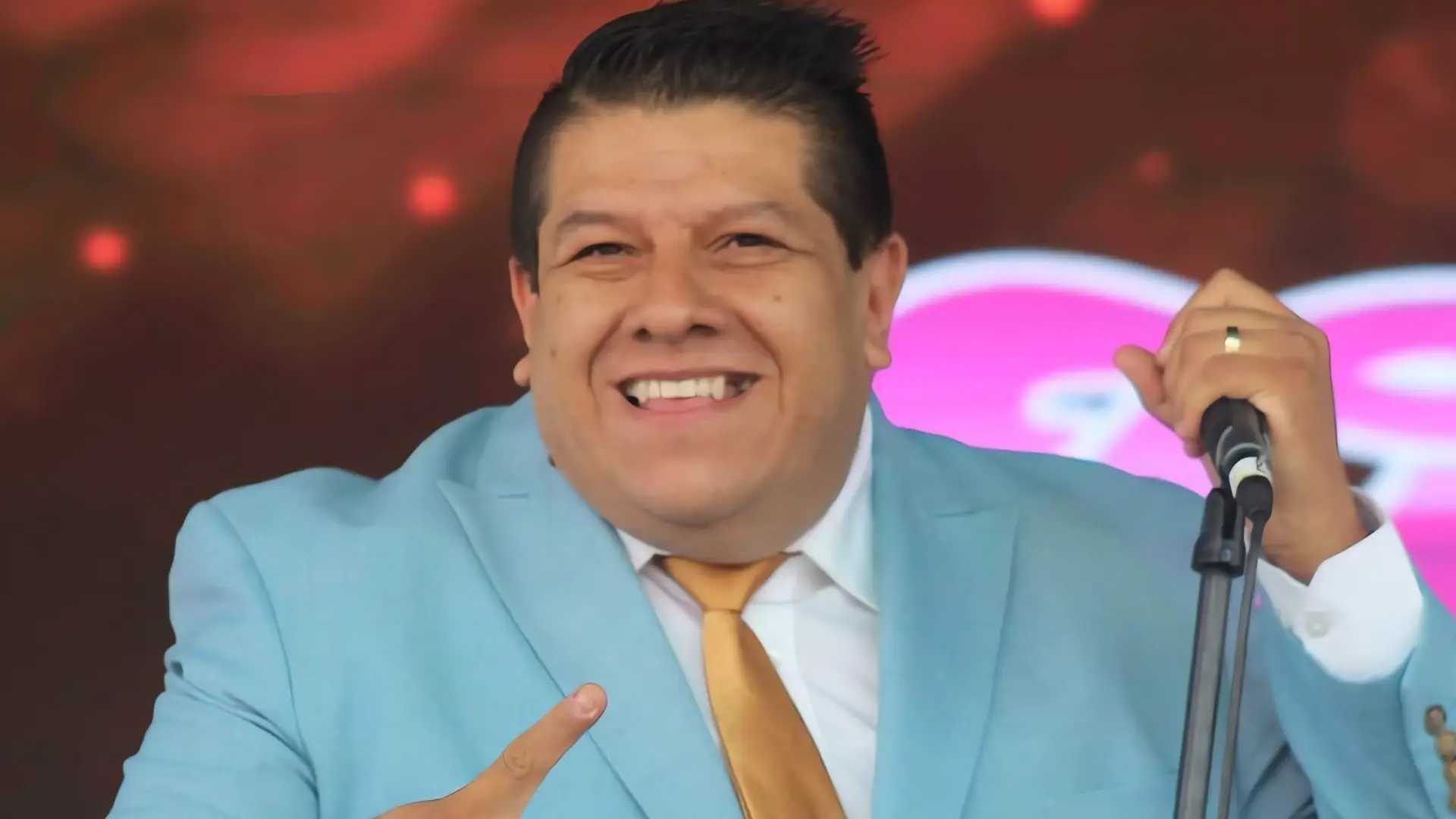 Fallece Alex Olivares, vocalista de La Chomba
