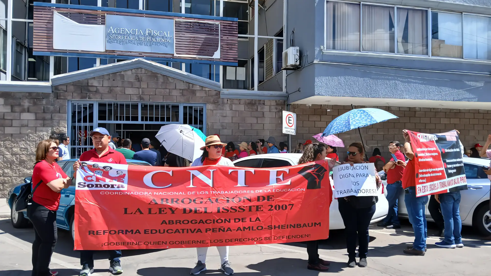 Maestros sonorenses rechazan reforma al ISSSTE
