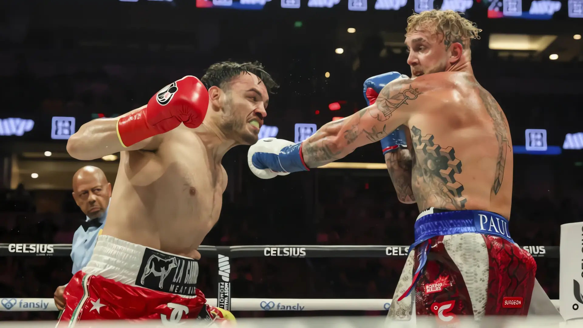 Paul noquea a Chávez Jr. en pelea de peso crucero
