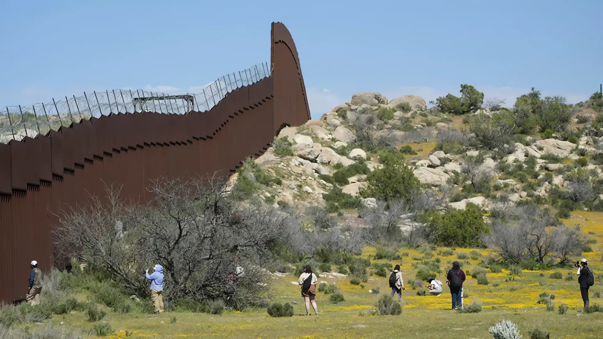 Trump propone $175 mil millones para reforzar la seguridad fronteriza