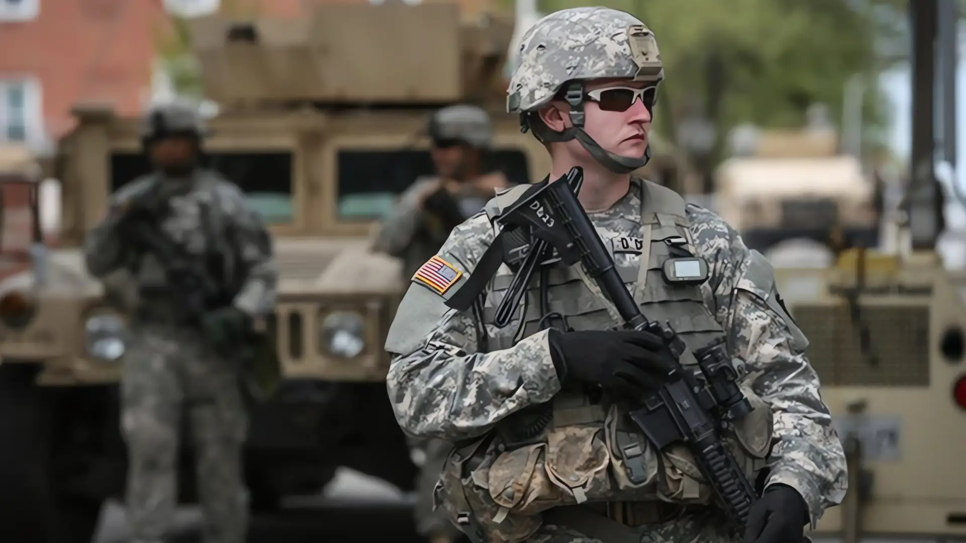 Refuerzan presencia militar en la frontera de Arizona ante amenazas
