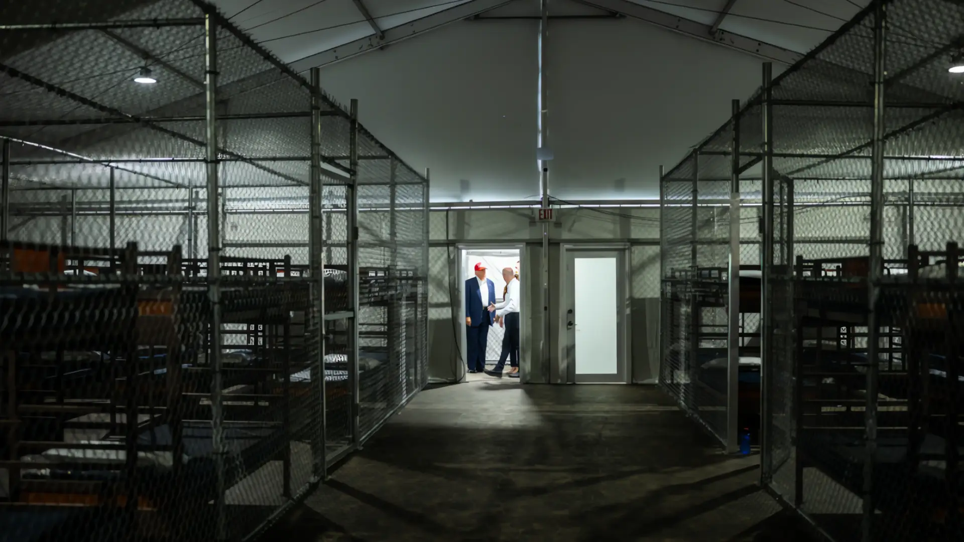 EU invierte 600 mdd en ampliar la retención de migrantes