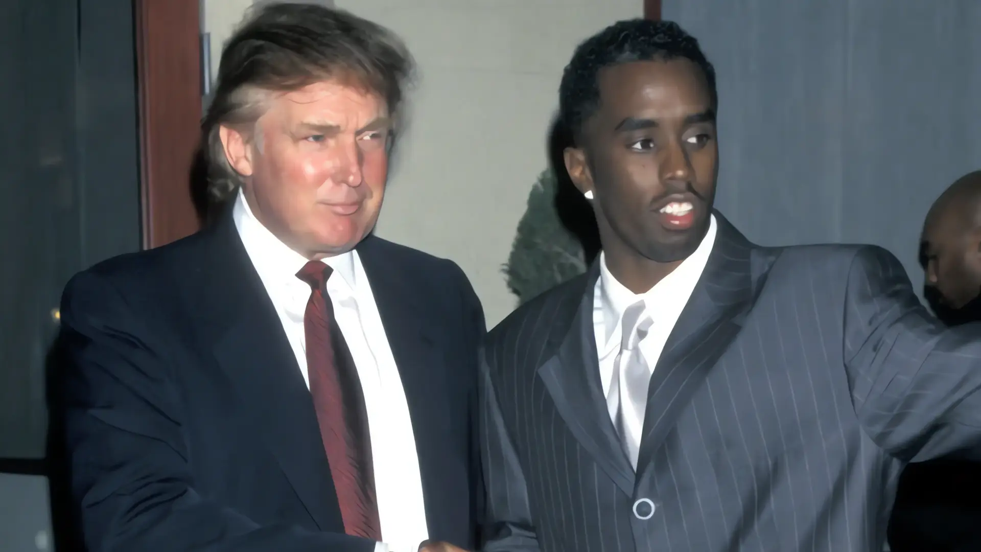 El equipo legal de Diddy busca un indulto presidencial por cargos de prostitución
